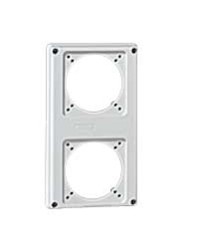 Панель лицевая Legrand 057713 в Ярославле Аксессуары для кабель-канала Pintop.ru